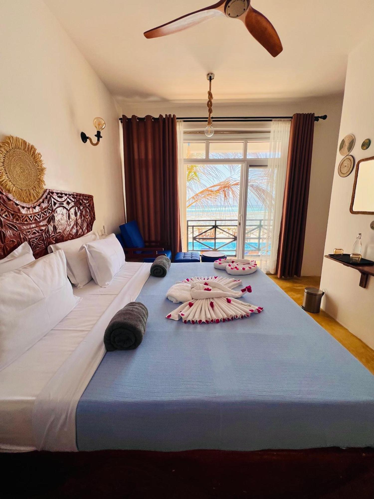 Mia Boutique Hotel Michamvi Extérieur photo